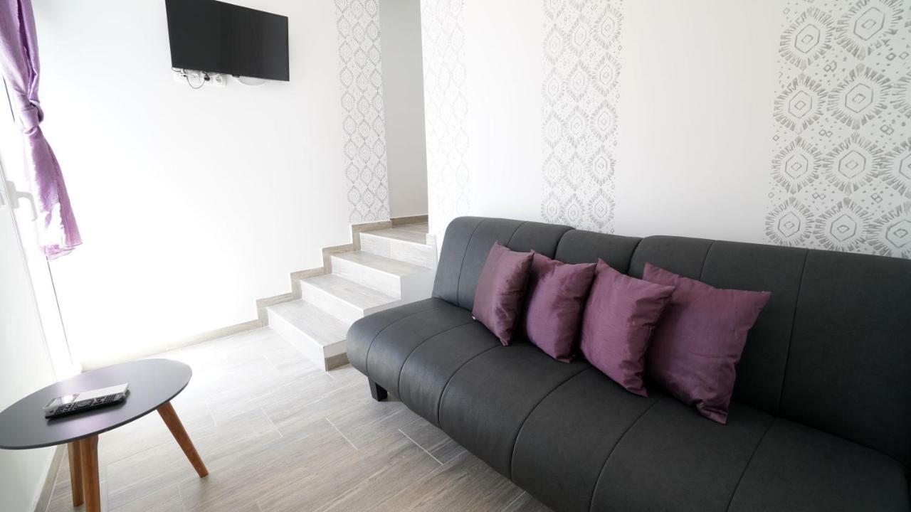 Villa Lulic Вир Екстериор снимка